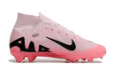 Chuteira Campo Nike Air Zoom Mercurial Vapor 15 Elite FG Rosa e Preto "Mad Brilliance Pack" Cano Alto